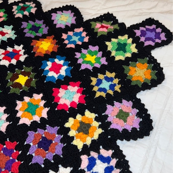 Bedding Vintage Crochet Afghan Classic Granny Square Knit Blanket